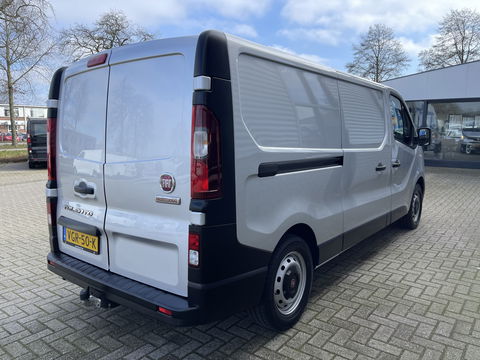 Fiat Talento 2.0 MultiJet 145pk L2H1 Basis / zilver metallic / vaste prijs rijklaar € 13.950 ex btw / lease vanaf € 235 / euro 6 / bpm vrij / trekhaak / airco / cruise / navigatie !