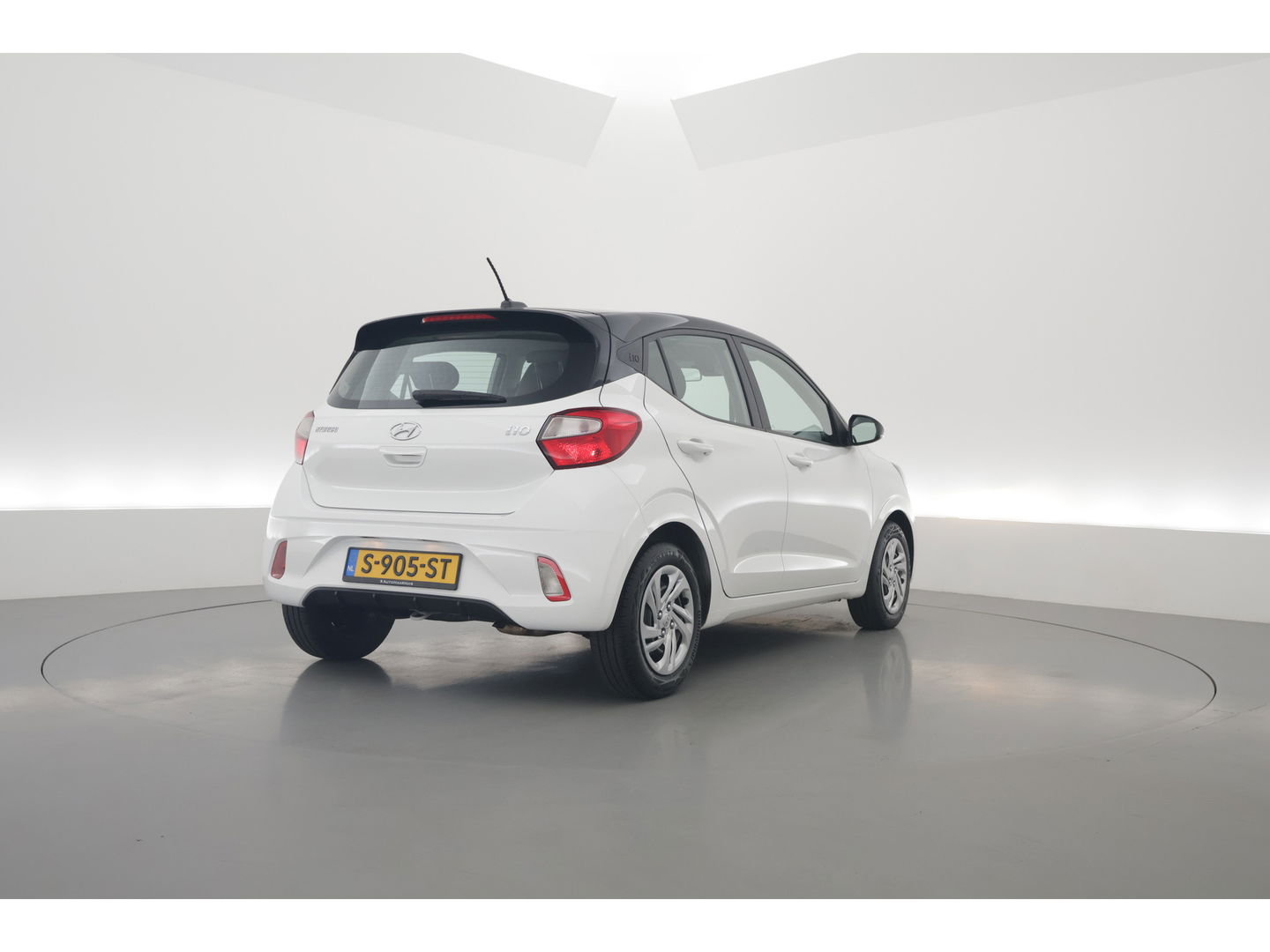Hyundai i10 1.0 Comfort | Apple CarPlay | Airco | Rijstrooksensor | Cruise | DAB