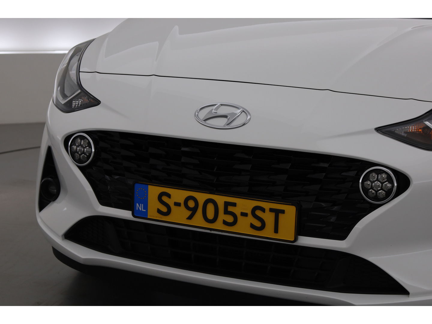 Hyundai i10 1.0 Comfort | Apple CarPlay | Airco | Rijstrooksensor | Cruise | DAB