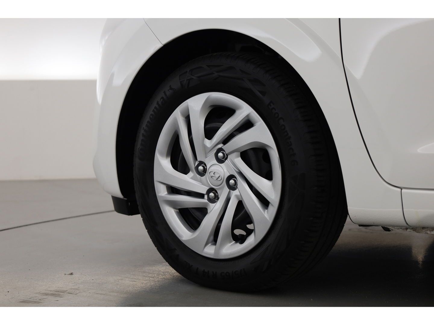 Hyundai i10 1.0 Comfort | Apple CarPlay | Airco | Rijstrooksensor | Cruise | DAB