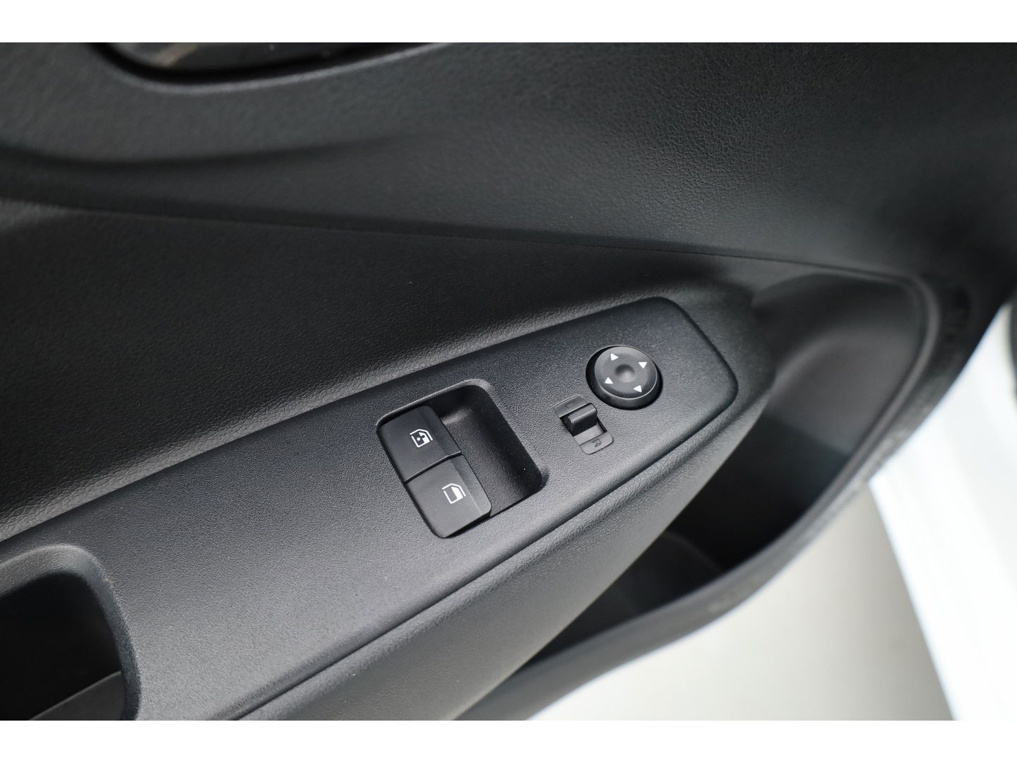 Hyundai i10 1.0 Comfort | Apple CarPlay | Airco | Rijstrooksensor | Cruise | DAB