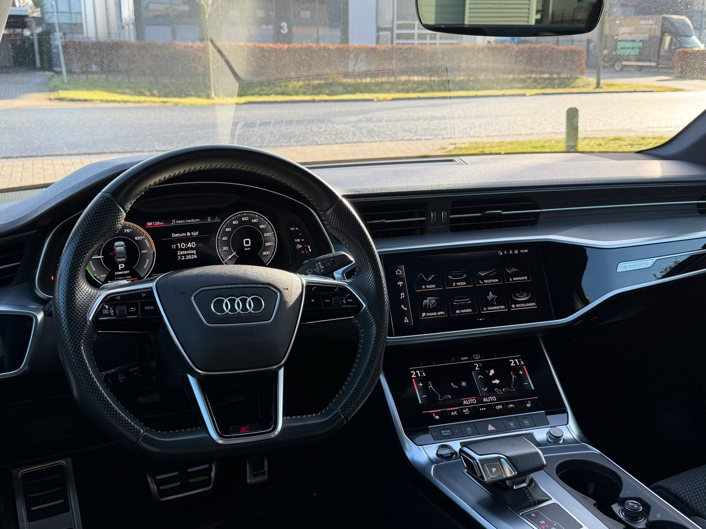 Audi A6 Limousine 55 TFSI e quattro Competition|Pano|Matrix|Daytonagrau