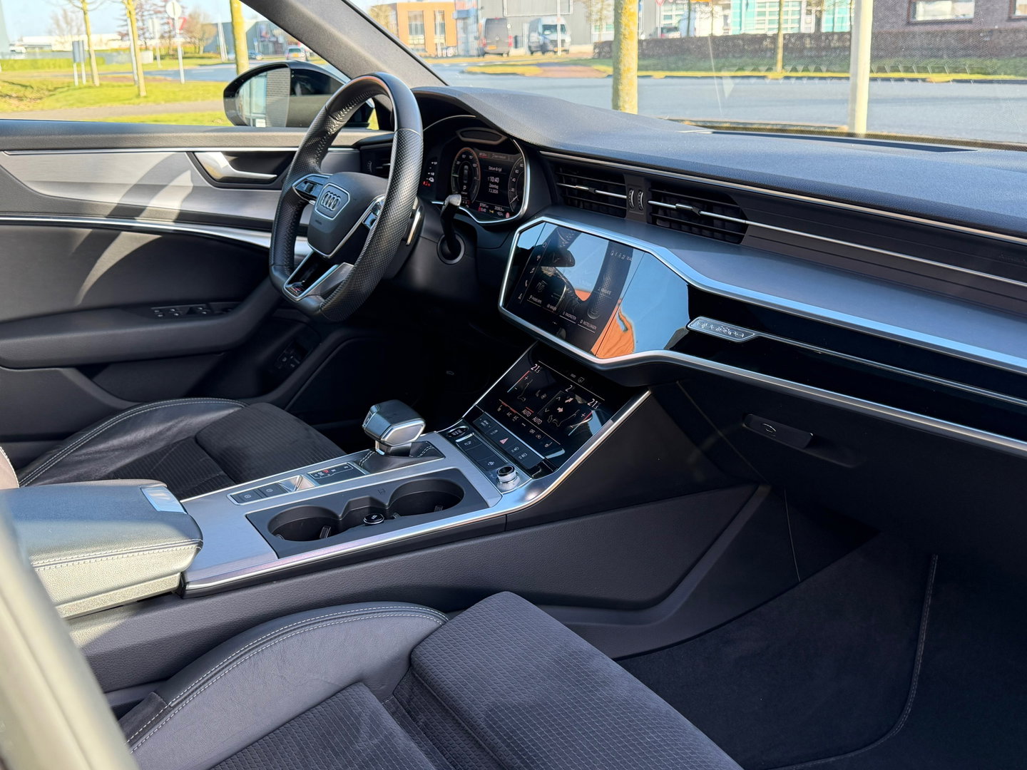 Audi A6 Limousine 55 TFSI e quattro Competition|Pano|Matrix|Daytonagrau