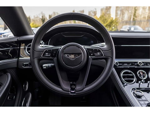 Bentley Continental GT 6.0 W12 TwinTurbo 636PK / ACC / B&O sound / 360° *NAP*