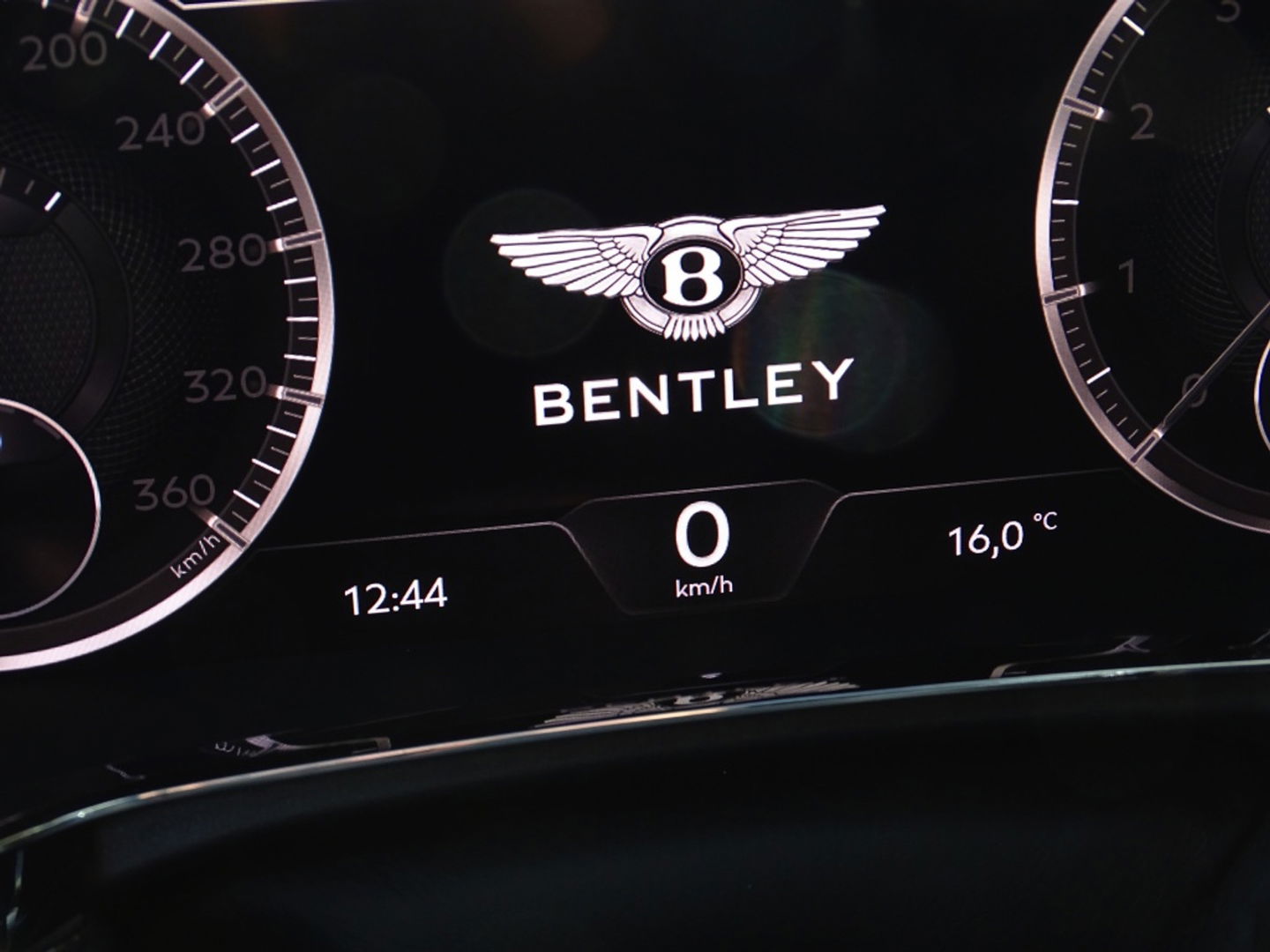 Bentley Continental GT 6.0 W12 TwinTurbo 636PK / ACC / B&O sound / 360° *NAP*