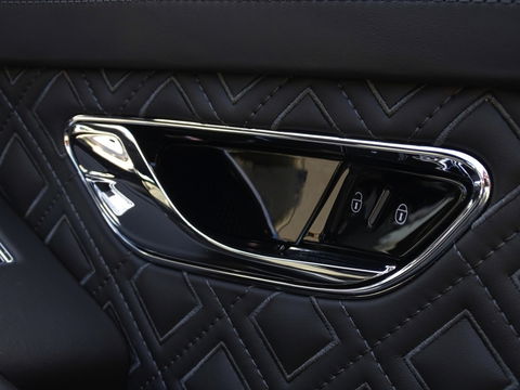 Bentley Continental GT 6.0 W12 TwinTurbo 636PK / ACC / B&O sound / 360° *NAP*