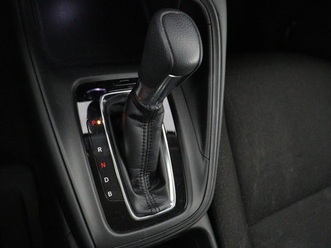 Honda HR-V 1.5 e:HEV Elegance | Stoelverwarming | Adaptive cruise | Carplay | Camera | File Assistent | 18'' | Full LED | Navigatie | Keyless