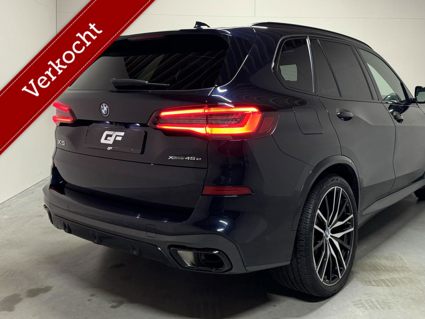 BMW X5 xDrive45e M-Sport Pano Laser IAS H/K HUD Trekh. 22” Leer