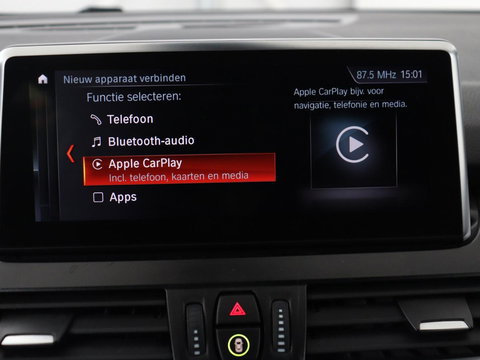 BMW 2 Serie Gran Tourer 220i Business Edition Plus | Luxury Line | Leder | Head-Up | Stoelverwarming | Trekhaak | Camera | Carplay | Full LED | Keyless | Navigatie | Cruise control | Bluetooth