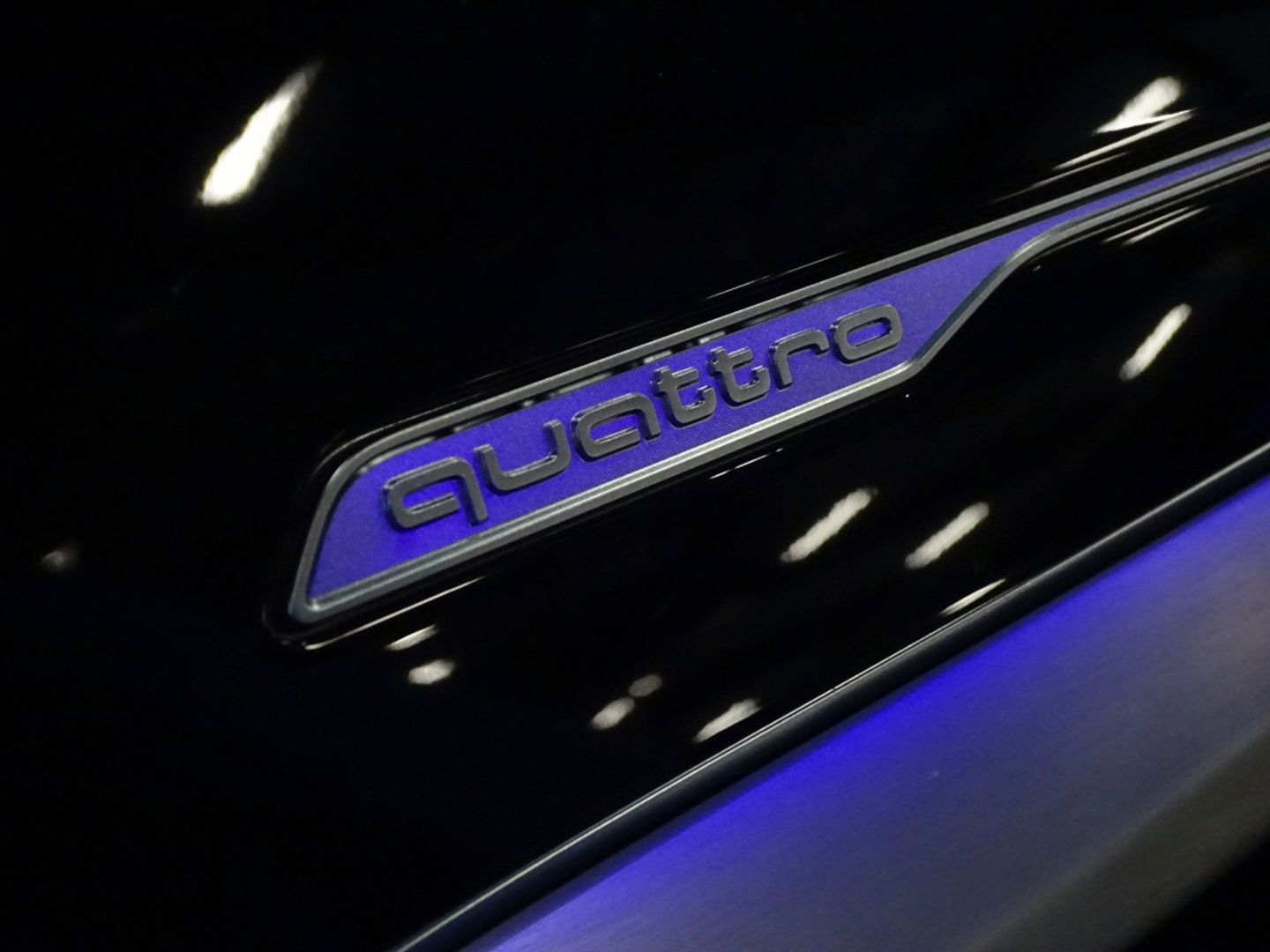 Audi Q8 60 TFSIe 462PK Quattro / Audi Exclusive / Nardo grey / 360° / 20