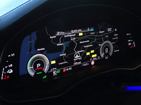 Audi Q8 60 TFSIe 462PK Quattro / Audi Exclusive / Nardo grey / 360° / 20