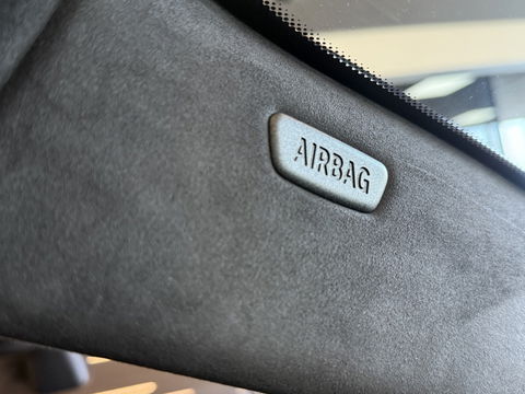 BMW 5 Serie 530e 292PK M-Sport / M- Individual / alcantara / 360° / Laser