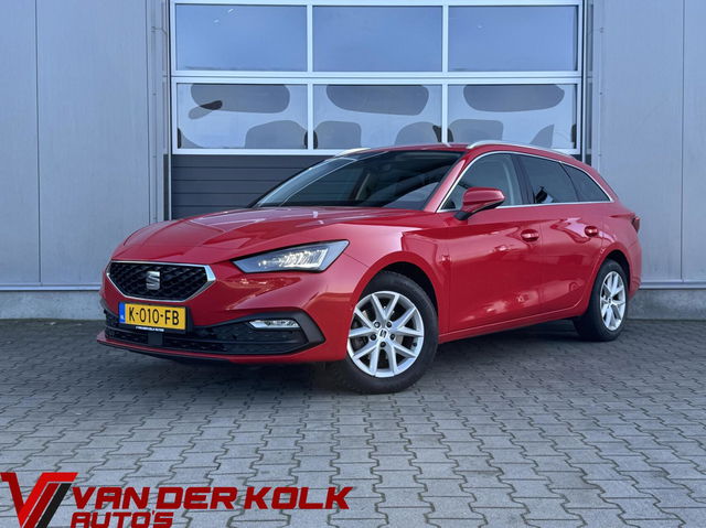 SEAT Leon - Sportstourer 1.5 TSI Style Business Intense | Digital Cockpit | LED | Camera | Adaptive Cruise | CarPlay | Navigatie | Trekhaak | Climate