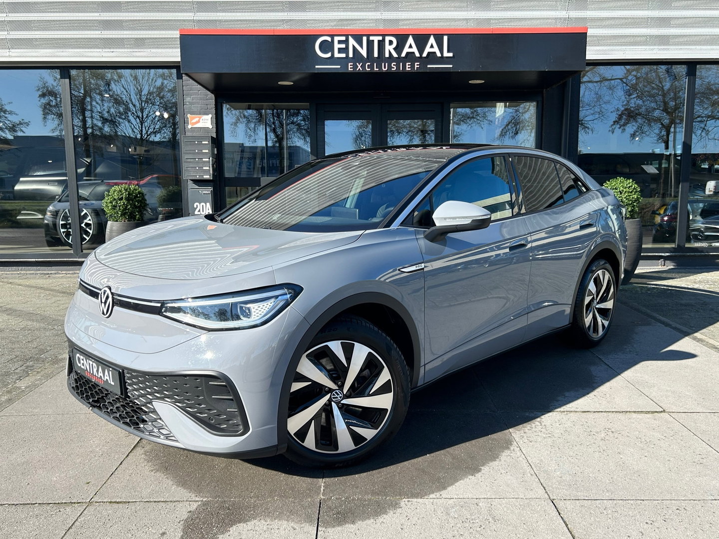 Volkswagen ID.5 Pro 77 kWh| Camera| Carplay| Stoelverwarming| ACC| Smart Climate| BTW