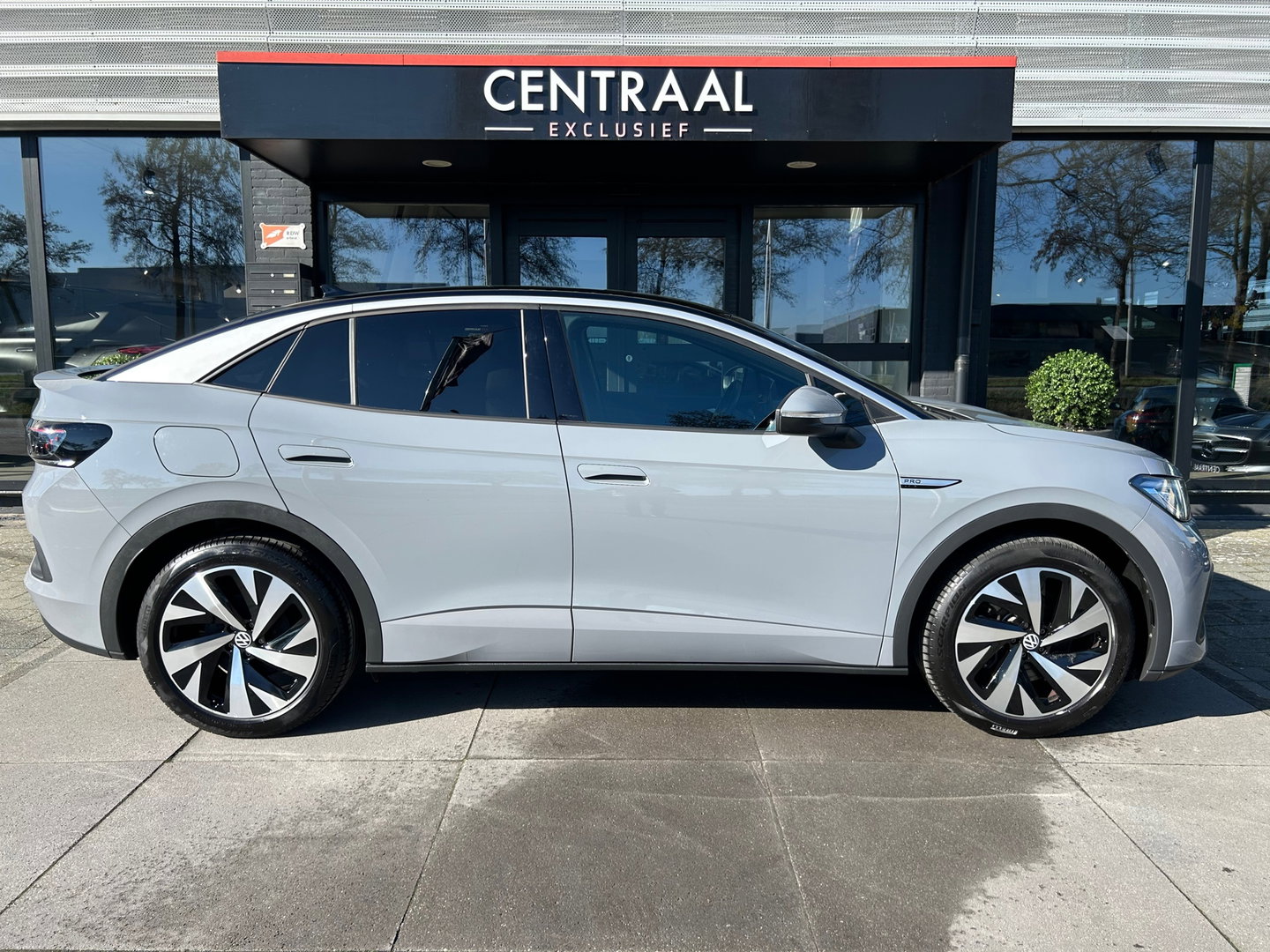 Volkswagen ID.5 Pro 77 kWh| Camera| Carplay| Stoelverwarming| ACC| Smart Climate| BTW