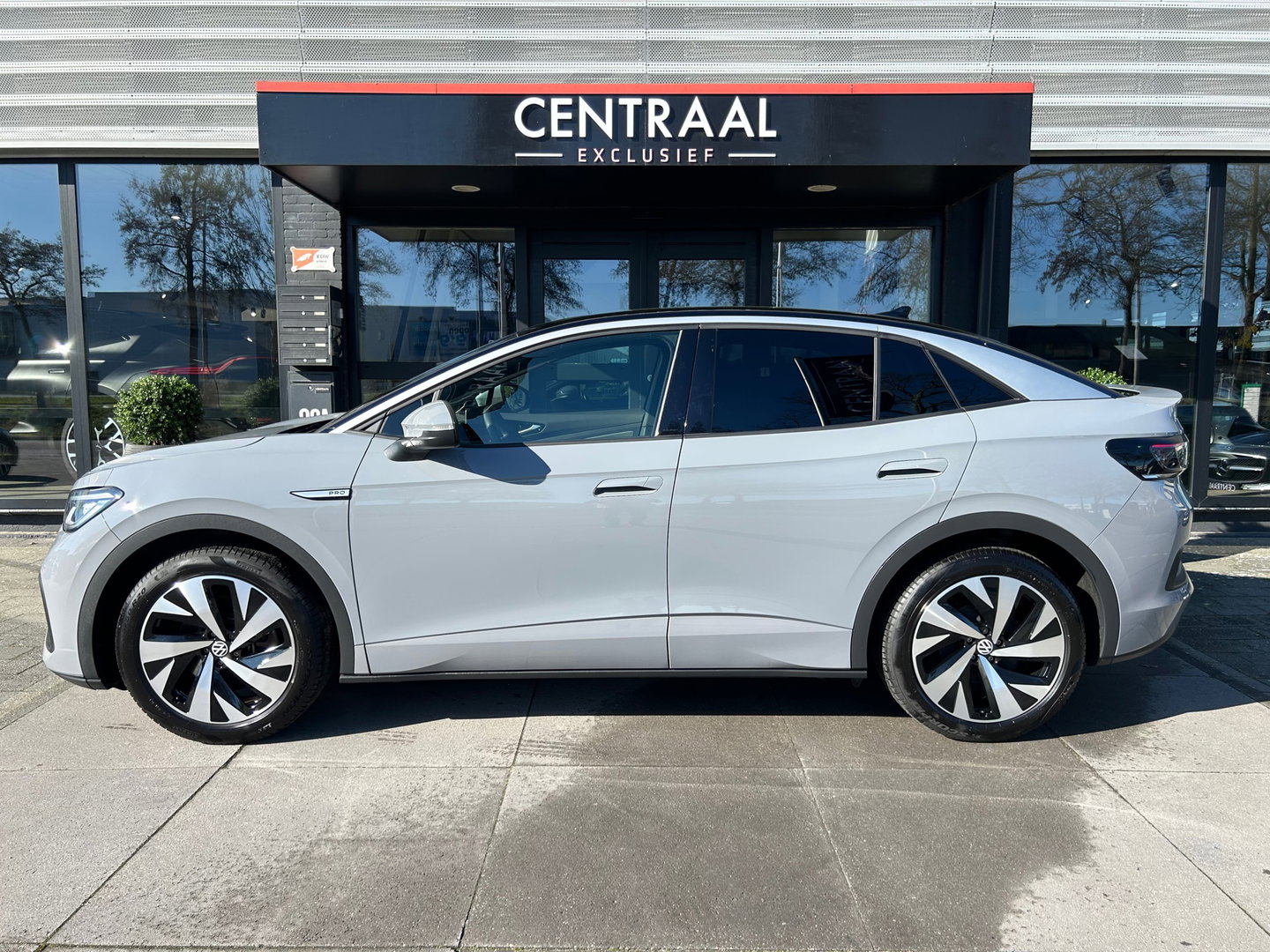 Volkswagen ID.5 Pro 77 kWh| Camera| Carplay| Stoelverwarming| ACC| Smart Climate| BTW