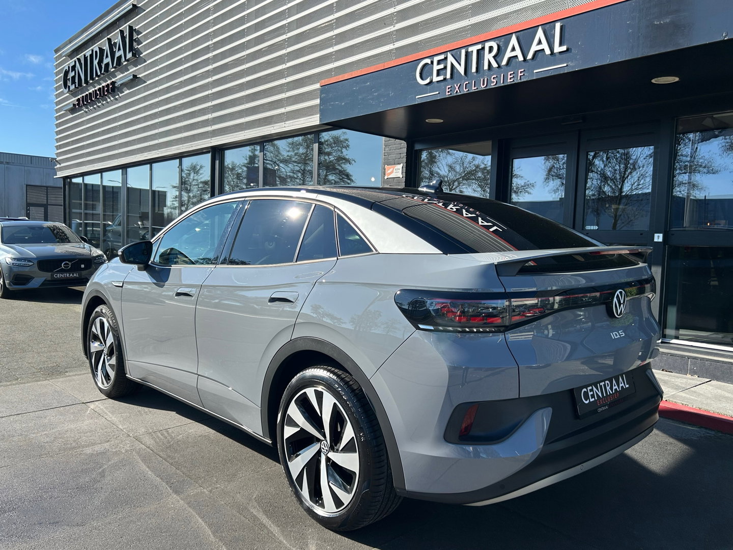 Volkswagen ID.5 Pro 77 kWh| Camera| Carplay| Stoelverwarming| ACC| Smart Climate| BTW