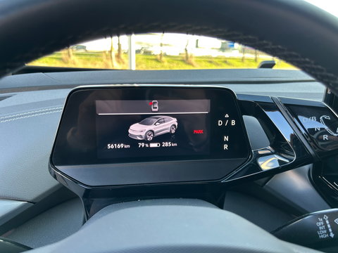 Volkswagen ID.5 Pro 77 kWh| Camera| Carplay| Stoelverwarming| ACC| Smart Climate| BTW