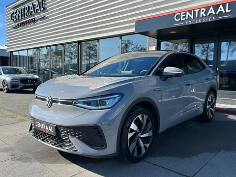 Volkswagen ID.5 Pro 77 kWh| Camera| Carplay| Stoelverwarming| ACC| Smart Climate| BTW