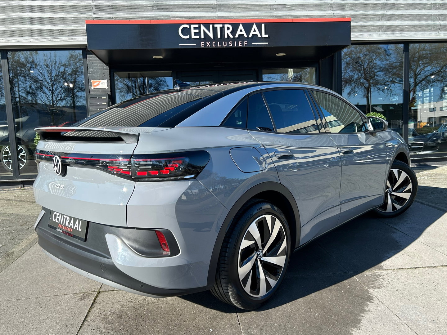 Volkswagen ID.5 Pro 77 kWh| Camera| Carplay| Stoelverwarming| ACC| Smart Climate| BTW