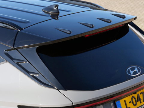 Hyundai Tucson 1.6T-GDI HEV N-LINE/ TREKHAAK/ TWO-TONE/ NL-AUTO VAN 1STE EIGENAAR