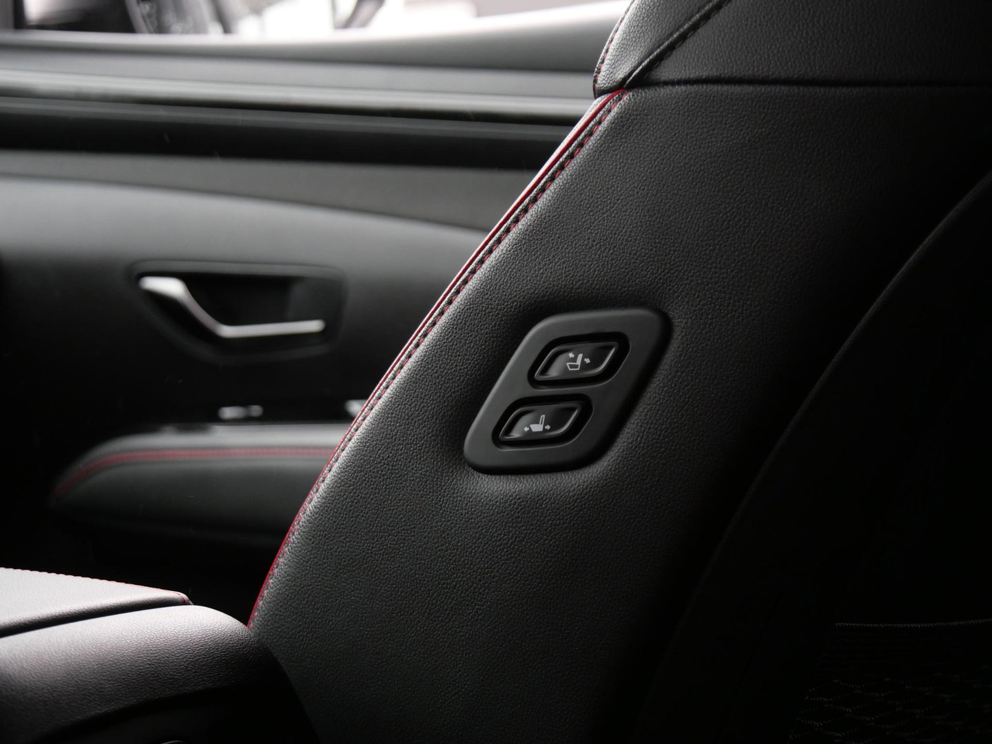 Hyundai Tucson 1.6T-GDI HEV N-LINE/ TREKHAAK/ TWO-TONE/ NL-AUTO VAN 1STE EIGENAAR