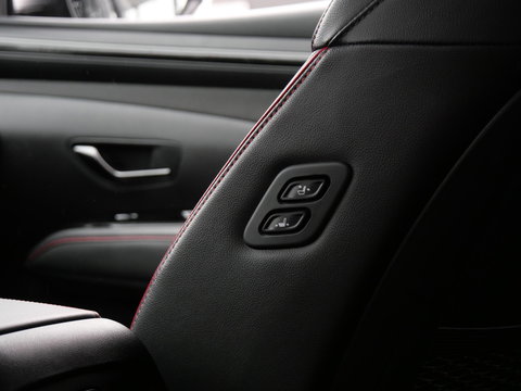 Hyundai Tucson 1.6T-GDI HEV N-LINE/ TREKHAAK/ TWO-TONE/ NL-AUTO VAN 1STE EIGENAAR