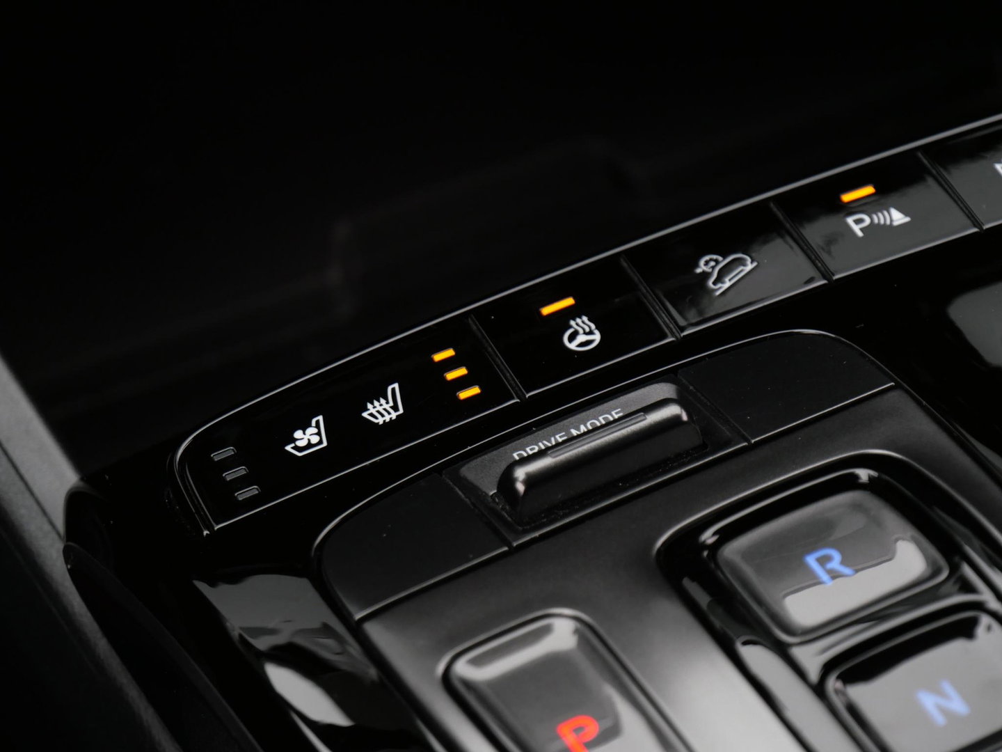 Hyundai Tucson 1.6T-GDI HEV N-LINE/ TREKHAAK/ TWO-TONE/ NL-AUTO VAN 1STE EIGENAAR