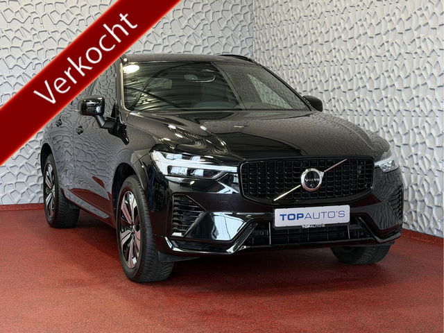 Volvo XC60 - 2.0 T6 350 PK PHEV AWD PLUS DARK + LONG RANGE PANO HARMAN-KARDON 360CAM ELEK.KLEP STUUR/STOEL VERW. Plug in Hybrid ✅ Top Auto's Wijchen ,  Altijd een Ruim aanbod van Volvo's i  BUSINESS / CORE / BRIGHT / DARK / ULTRA DARK / PLUS DARK / BLACK EDITION  / ES