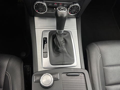 Mercedes-Benz C-Klasse Coupé 180 AMG Aut. *PANO | LEATHER | XENON | MEMORY-PACK | SPORT-SEATS | NAVI-FULLMAP | ECC | PDC | CRUISE | 17''ALU | TOWBAR*