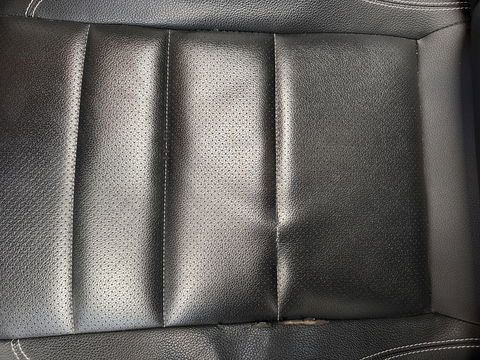 Mercedes-Benz C-Klasse Coupé 180 AMG Aut. *PANO | LEATHER | XENON | MEMORY-PACK | SPORT-SEATS | NAVI-FULLMAP | ECC | PDC | CRUISE | 17''ALU | TOWBAR*