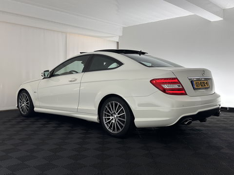 Mercedes-Benz C-Klasse Coupé 180 AMG Aut. *PANO | LEATHER | XENON | MEMORY-PACK | SPORT-SEATS | NAVI-FULLMAP | ECC | PDC | CRUISE | 17''ALU | TOWBAR*