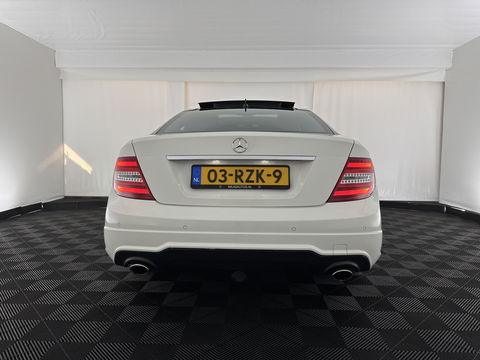 Mercedes-Benz C-Klasse Coupé 180 AMG Aut. *PANO | LEATHER | XENON | MEMORY-PACK | SPORT-SEATS | NAVI-FULLMAP | ECC | PDC | CRUISE | 17''ALU | TOWBAR*