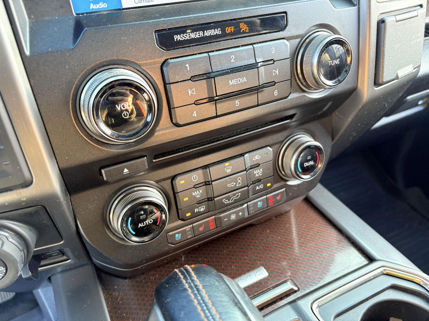 Ford F 150 USA 3.5 V6 SuperCrew Raptor | PRINS LPG | BF GOODRICH | LUXE UITGEVOERD | LED | LEDER | DIK IN DE OPTIES | SURROUND GELUIDSSYSTEEM