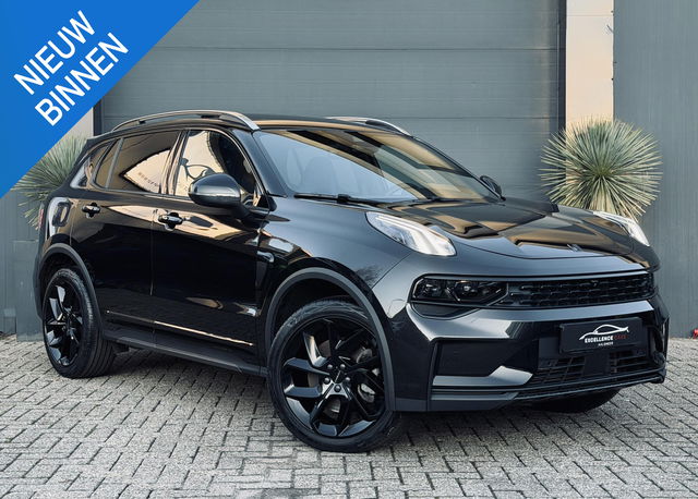 Lynk & Co 01 - 1.5/Pano/Navi/Camera/AppleCarPlay
