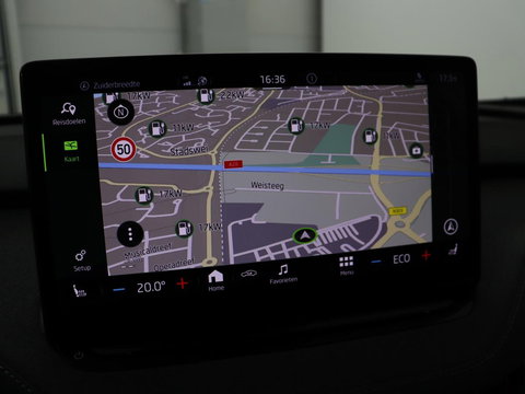 Škoda Enyaq iV 60 | Warmtepomp | Stoelverwarming | Camera | Keyless | Carplay | Navigatie | Half leder | Full LED | Cruise control | Parkeerhulp | Sfeerverlichting