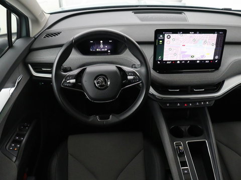 Škoda Enyaq iV 60 | Warmtepomp | Stoelverwarming | Camera | Keyless | Carplay | Navigatie | Half leder | Full LED | Cruise control | Parkeerhulp | Sfeerverlichting
