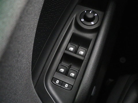 Škoda Enyaq iV 60 | Warmtepomp | Stoelverwarming | Camera | Keyless | Carplay | Navigatie | Half leder | Full LED | Cruise control | Parkeerhulp | Sfeerverlichting