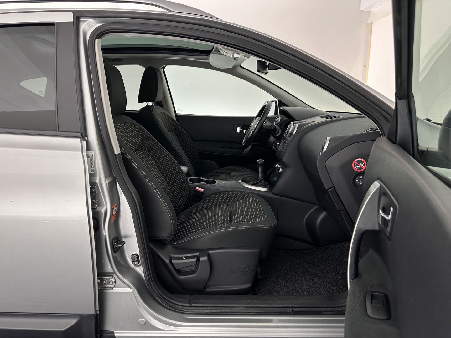 Nissan QASHQAI 1.6 Connect Edition ⚠️ *PANO | NAVI-FULLMAP | CRUISE | ECC | CAMERA | 19"ALU*