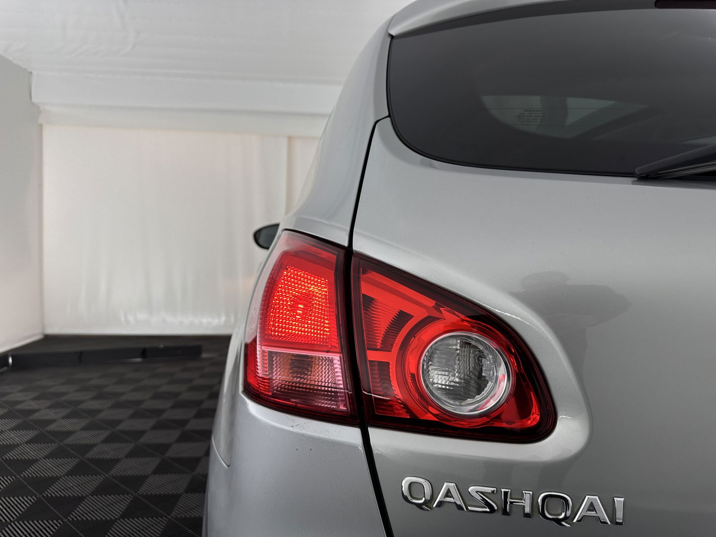 Nissan QASHQAI 1.6 Connect Edition ⚠️ *PANO | NAVI-FULLMAP | CRUISE | ECC | CAMERA | 19"ALU*