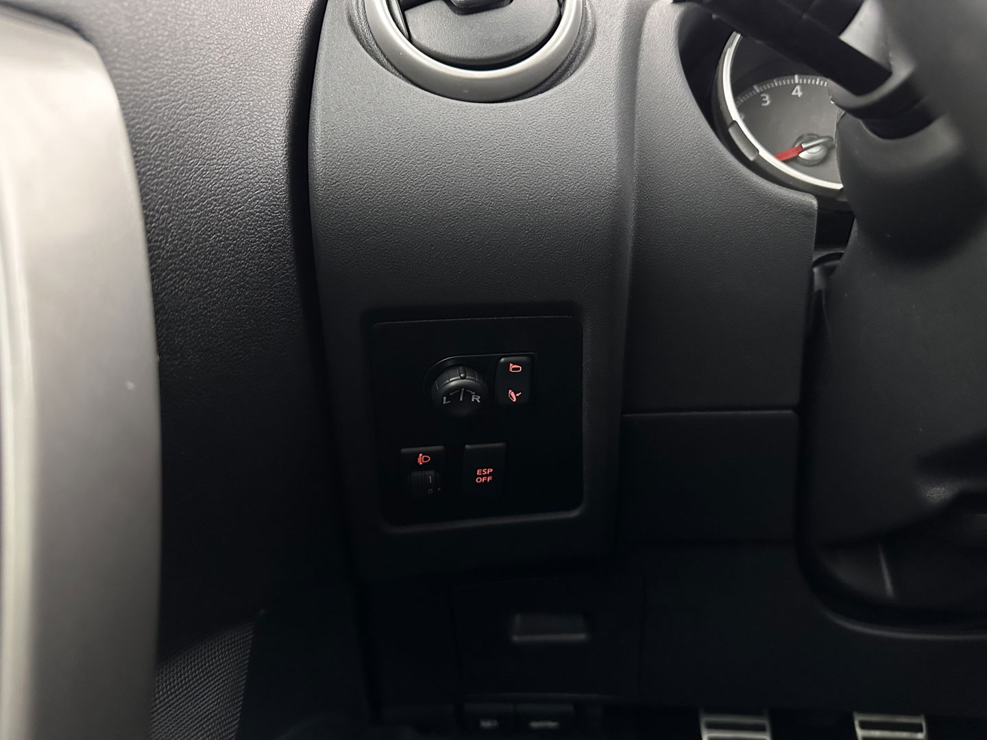 Nissan QASHQAI 1.6 Connect Edition ⚠️ *PANO | NAVI-FULLMAP | CRUISE | ECC | CAMERA | 19"ALU*