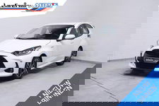 Toyota Yaris - 1.5 Hybrid Dynamic NAP 1e eigenaar camera lane-assist stuurbediening Navigatie DAB climate-controle bleutooth botsbeveiliging electrisch-pakket