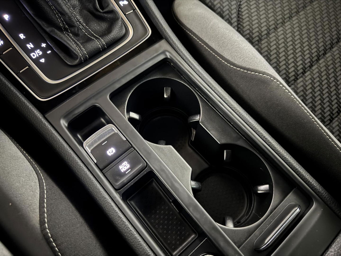 Volkswagen Golf 1.5 TSI R-Line Pano Virtual Carplay ACC NAP