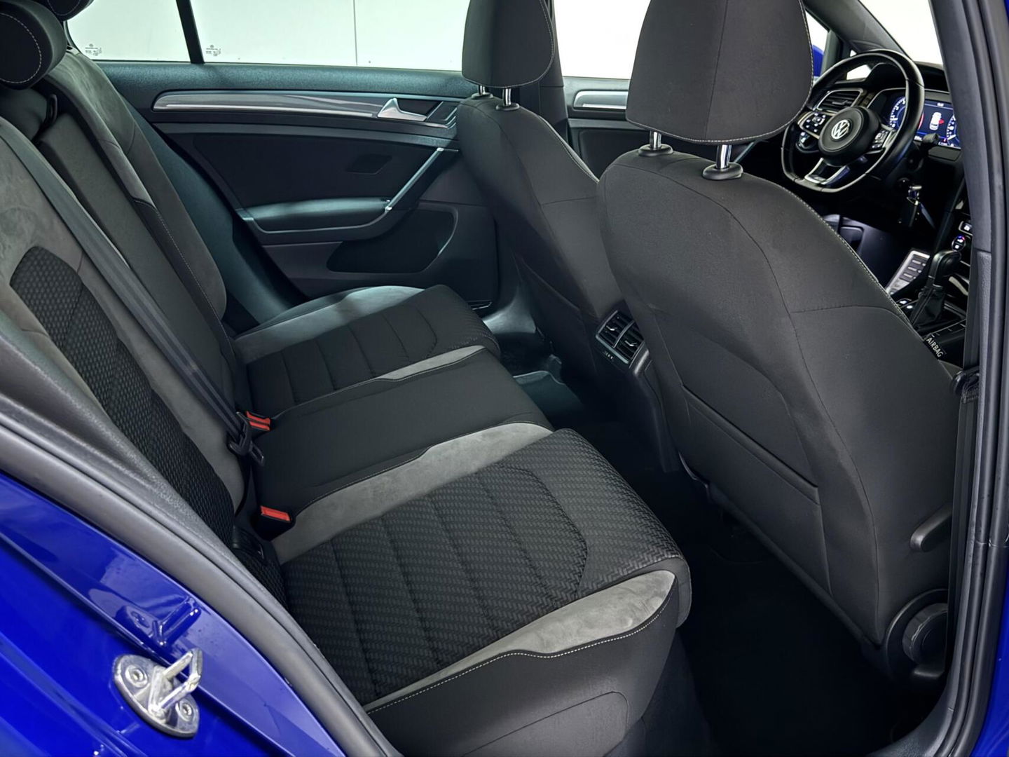 Volkswagen Golf 1.5 TSI R-Line Pano Virtual Carplay ACC NAP