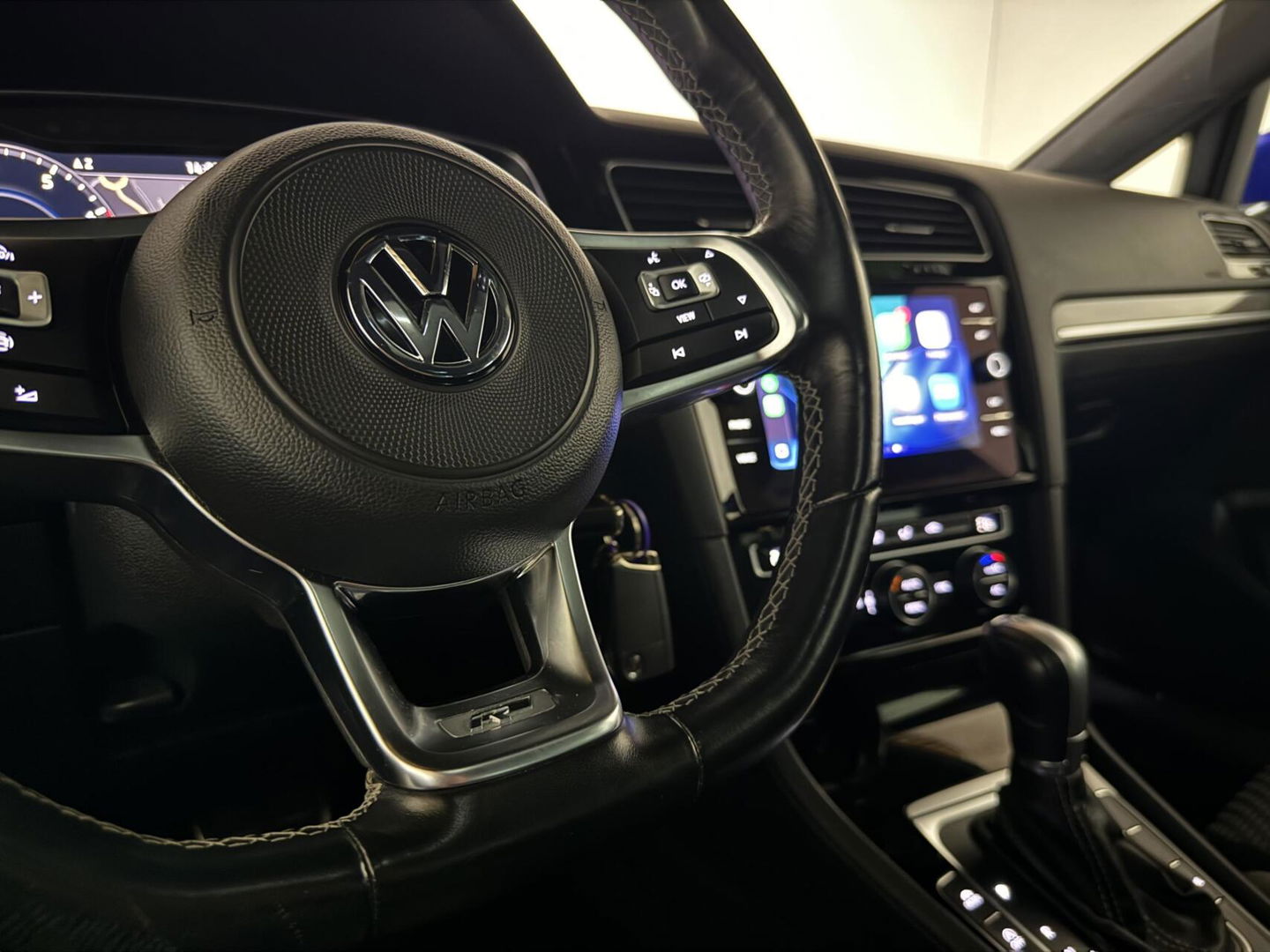 Volkswagen Golf 1.5 TSI R-Line Pano Virtual Carplay ACC NAP