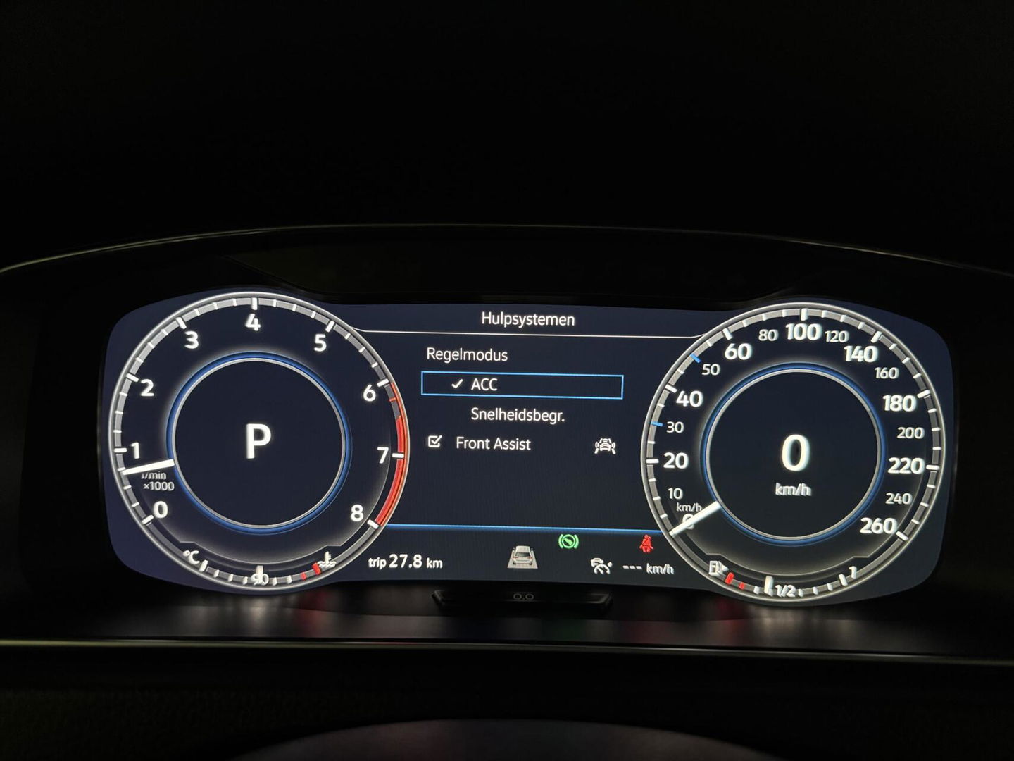 Volkswagen Golf 1.5 TSI R-Line Pano Virtual Carplay ACC NAP