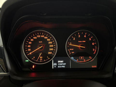 BMW X1 sDrive20i Sport Pano Leer H/K HUD Sfeerverl NAP