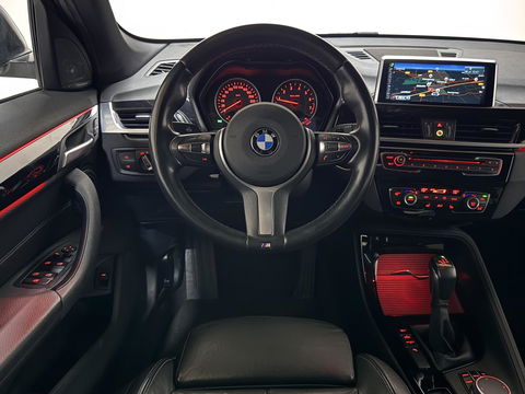 BMW X1 sDrive20i Sport Pano Leer H/K HUD Sfeerverl NAP