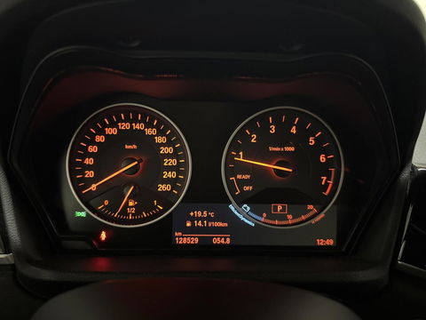 BMW X1 sDrive20i Sport Pano Leer H/K HUD Sfeerverl NAP