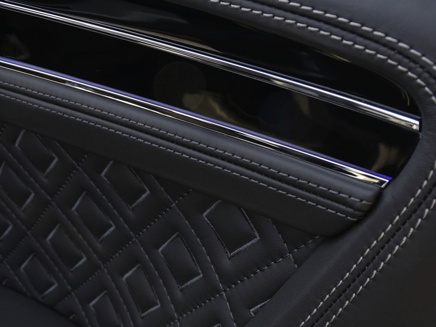 Bentley Continental GT 6.0 W12 TwinTurbo 636PK / ACC / B&O sound / 360° *NAP*